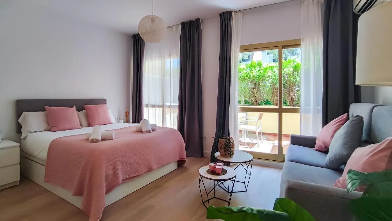 Oleholidays Romana Playa 404 Junto Al Mar Marbella
