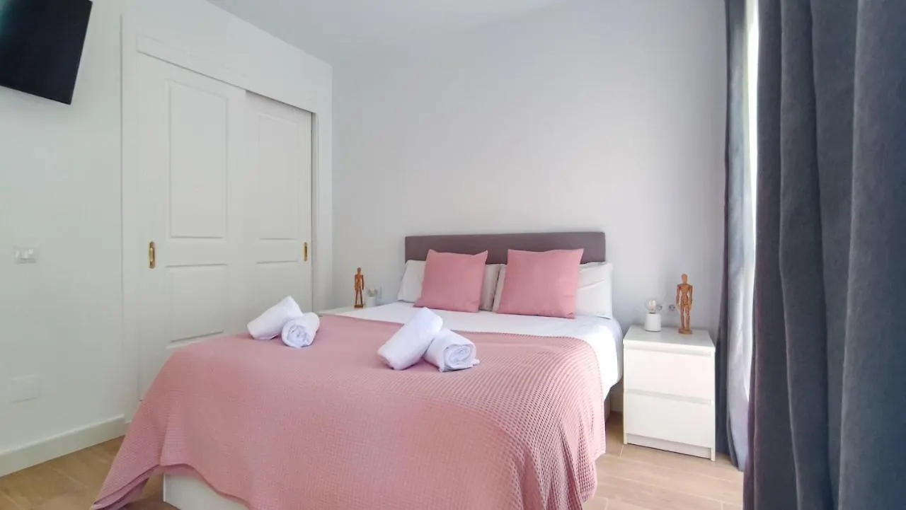 Oleholidays Romana Playa 404 Junto Al Mar Marbella Apartment